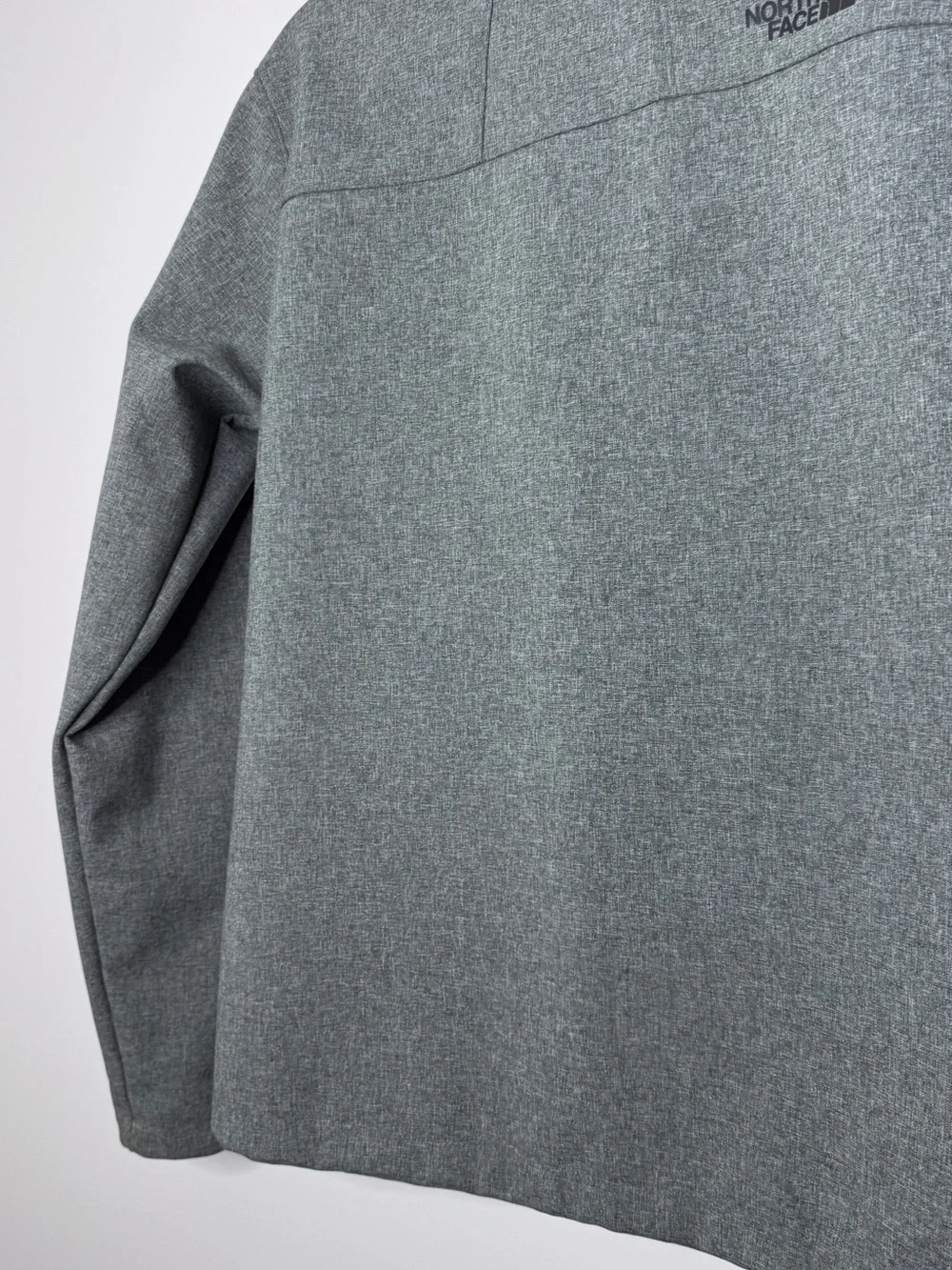 The North Face Men's Apex Bionic 2 Jacket in Grey